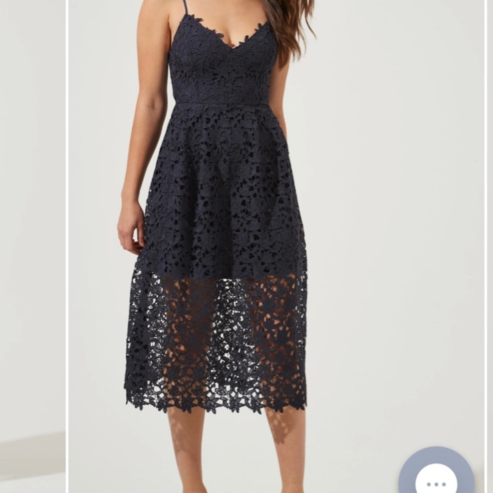 Astr plum lace midi dress